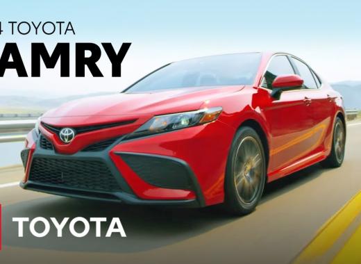 Toyota Camry XLE Hybrid 2024